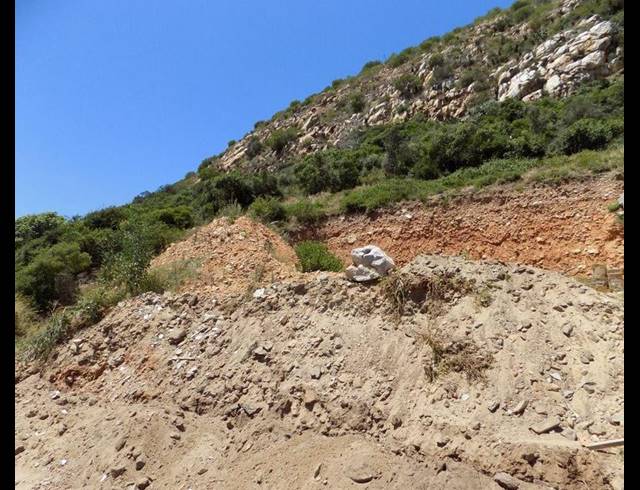 LAND FOR SALE IN VAKANSIEPLAAS